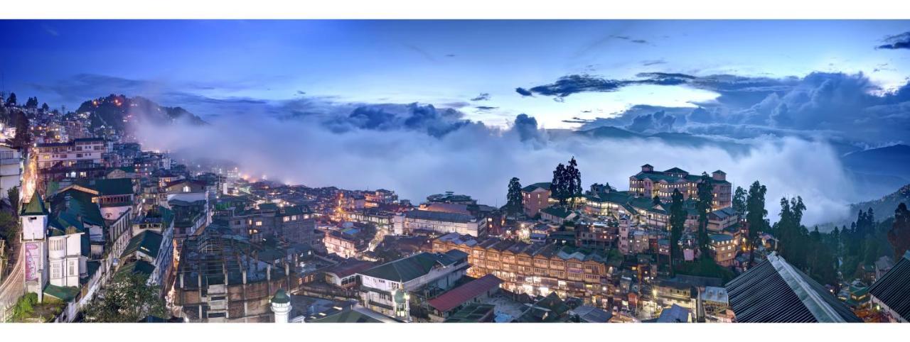 Yashshree Mall Road Darjeeling Дарджилинг Екстериор снимка